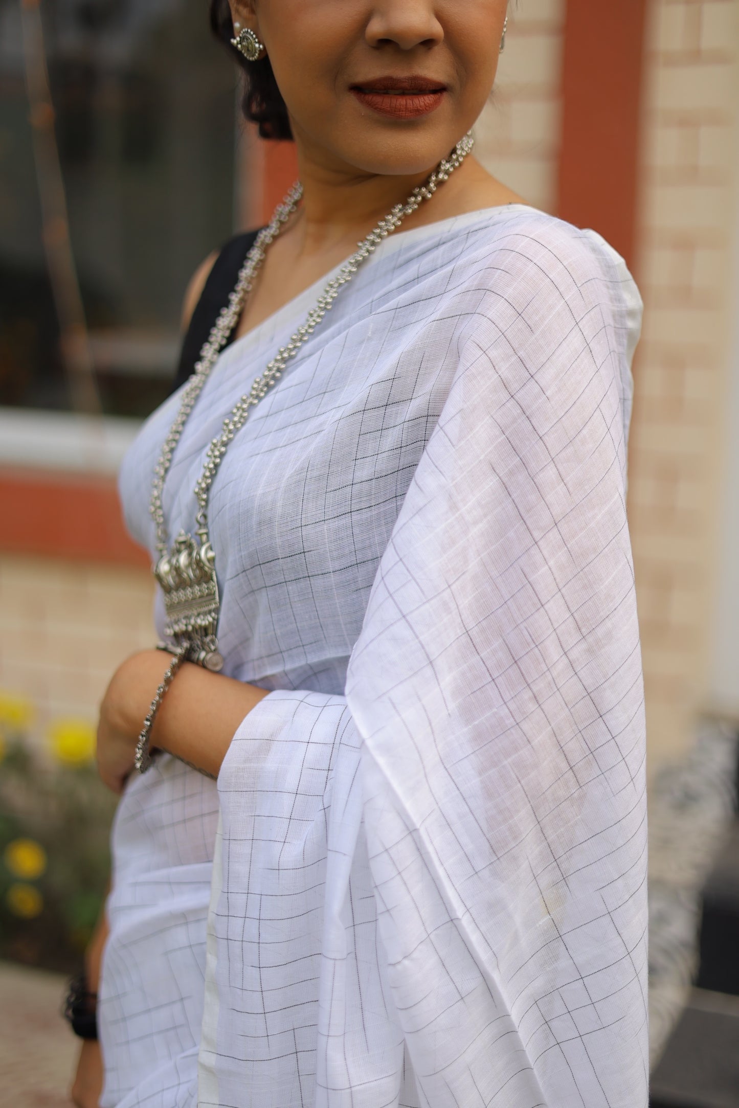 White Pure Cotton Saree with Cheques and Tassels Saree Handloom saree, handcrafted saree, daily wear saree, office saree, affordable saree, saree for summers, Suta sarees, Eternity by Sakshi Sarees,