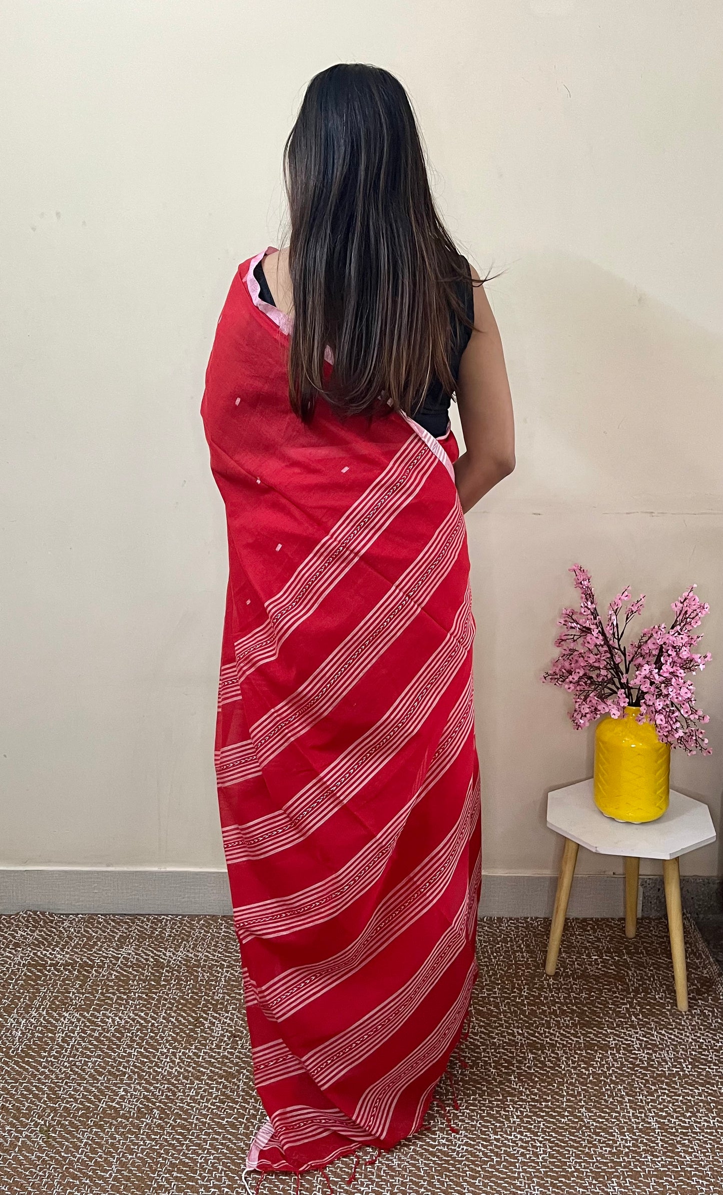 Red Handloom Mark Dhanikhali Mul Cotton Saree
