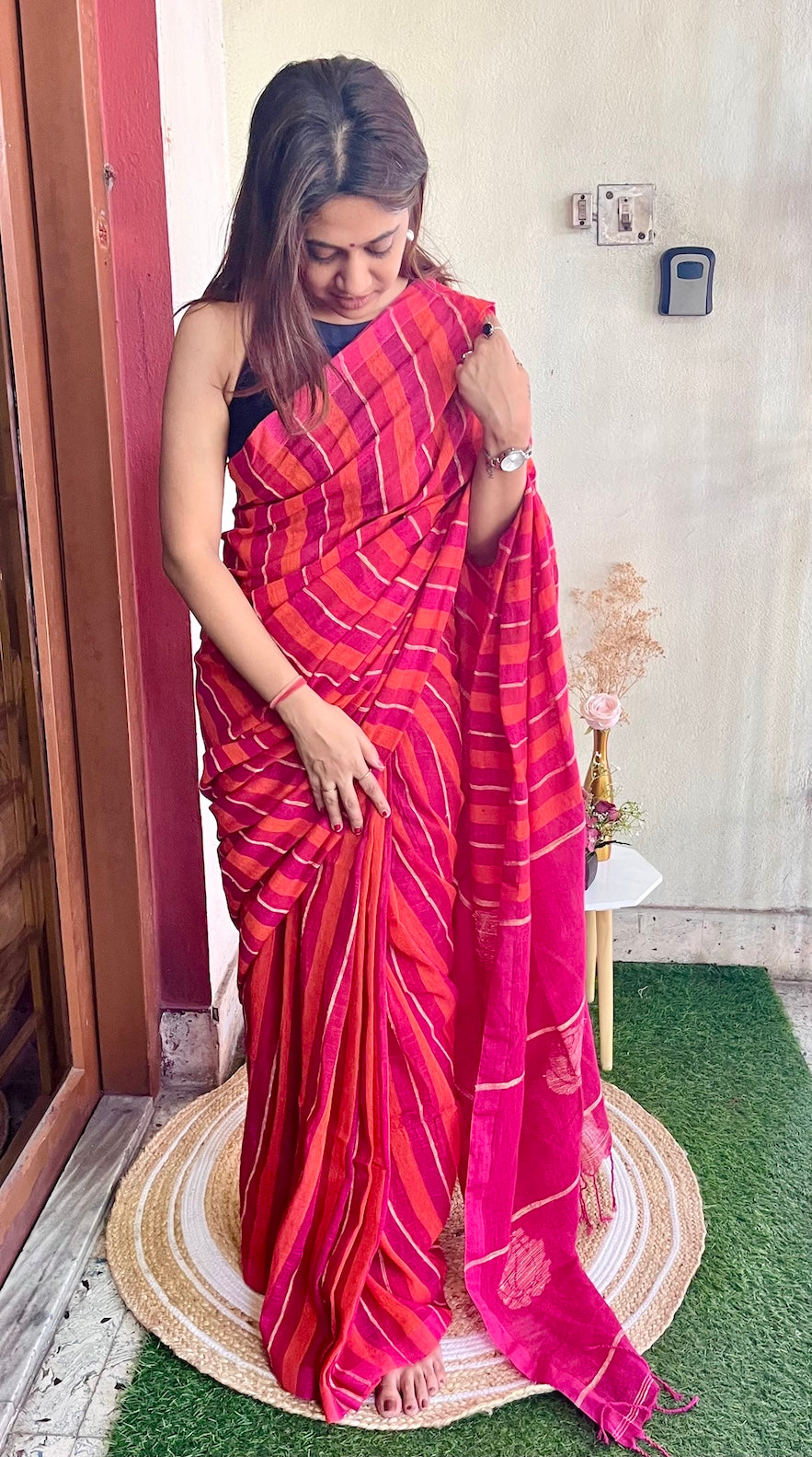 Orange and Pink Linen Saree with Stripes and Roses in Palla Saree Handloom saree, handcrafted saree, daily wear saree, office saree, affordable saree, saree for summers, Suta sarees, Eternity by Sakshi Sarees,