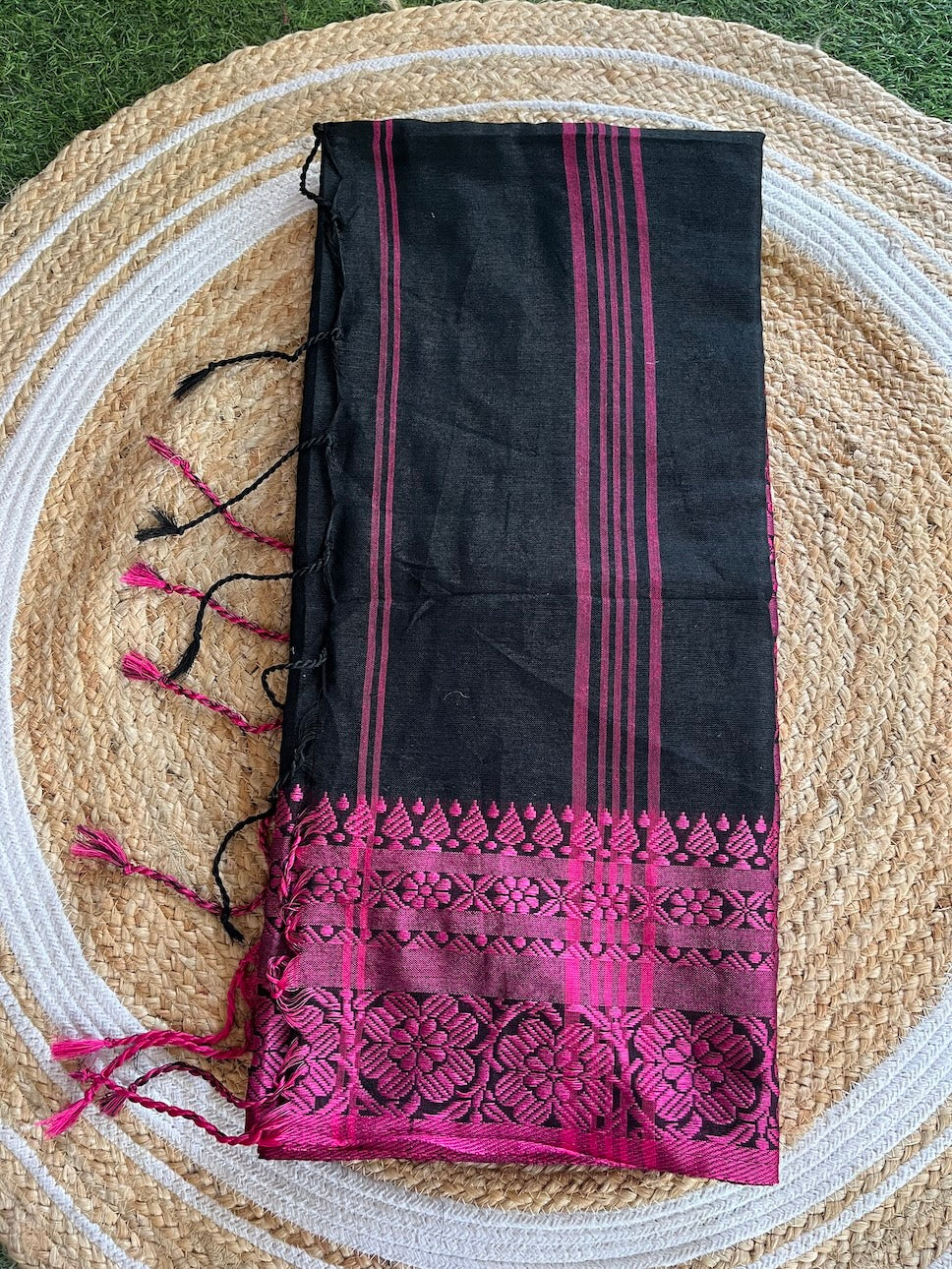 Black Begumpuri Cotton Saree with Heavy Pink Embrodiered Border Saree Handloom saree, handcrafted saree, daily wear saree, office saree, affordable saree, saree for summers, Suta sarees, Eternity by Sakshi Sarees,