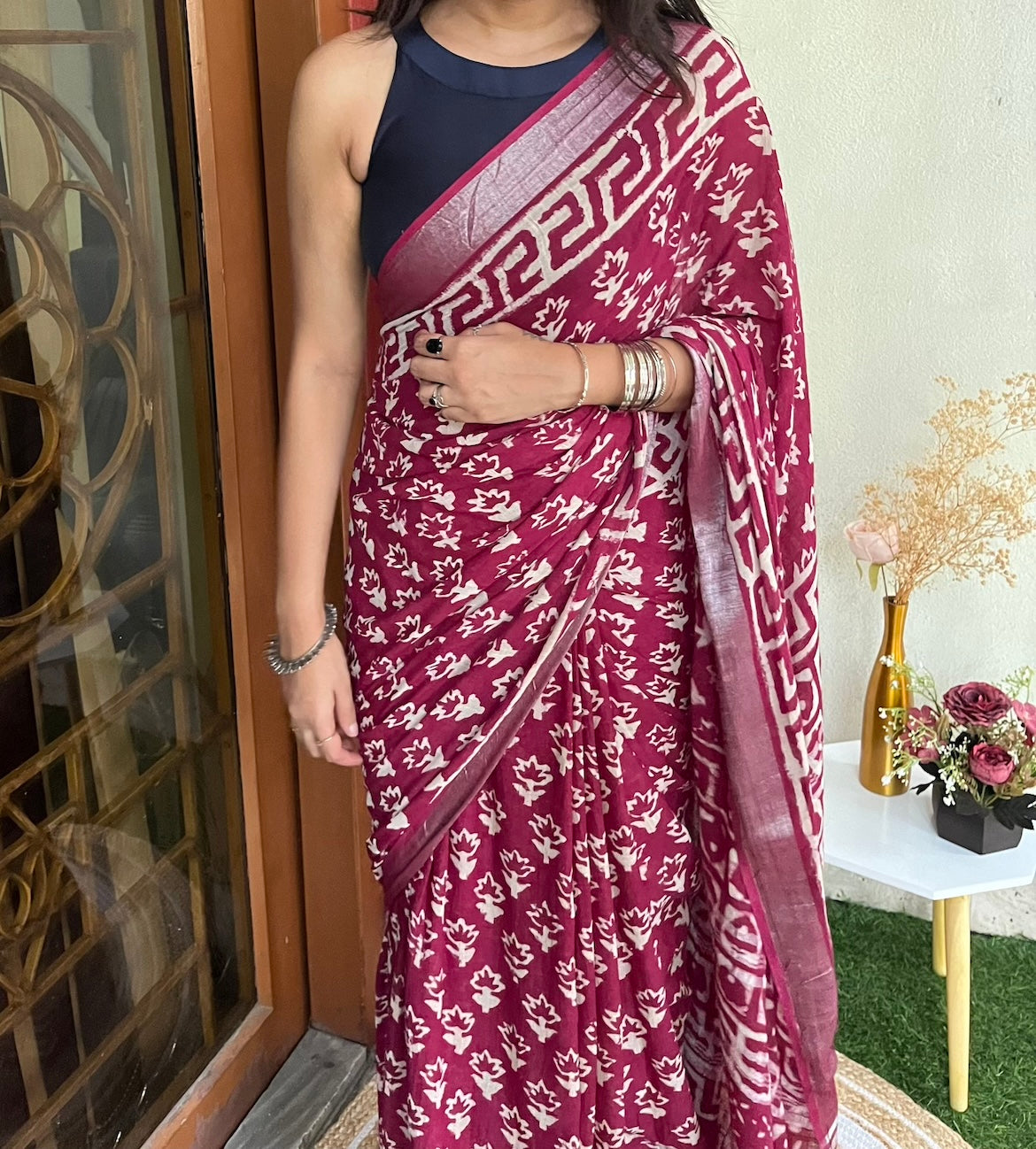 Red Cotton Linen Saree with Bagru Handblock Print Saree Handloom saree, handcrafted saree, daily wear saree, office saree, affordable saree, saree for summers, Suta sarees, Eternity by Sakshi Sarees,