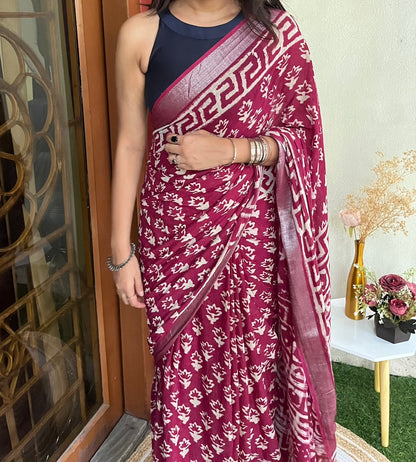Red Cotton Linen Saree with Bagru Handblock Print Saree Handloom saree, handcrafted saree, daily wear saree, office saree, affordable saree, saree for summers, Suta sarees, Eternity by Sakshi Sarees,