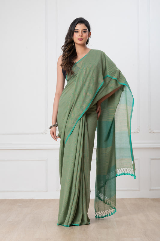 Light Green Handloom Mark Small Checks Mul Cotton Saree with Tassels