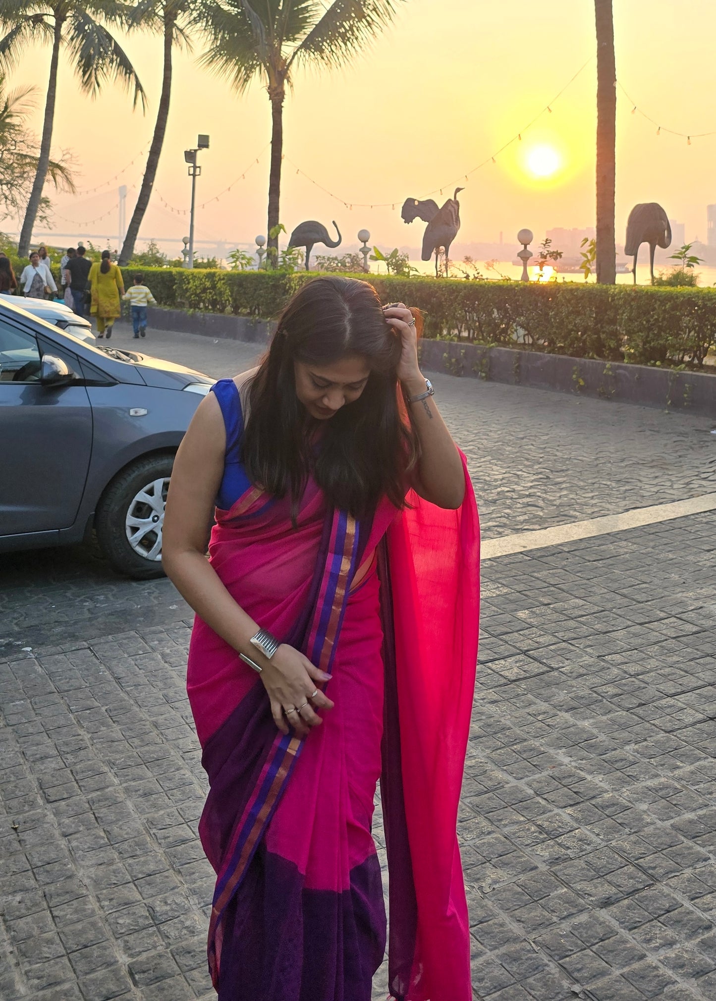 Jamuni Gulab Handloom Mul Cotton Saree with Zari and Tassels