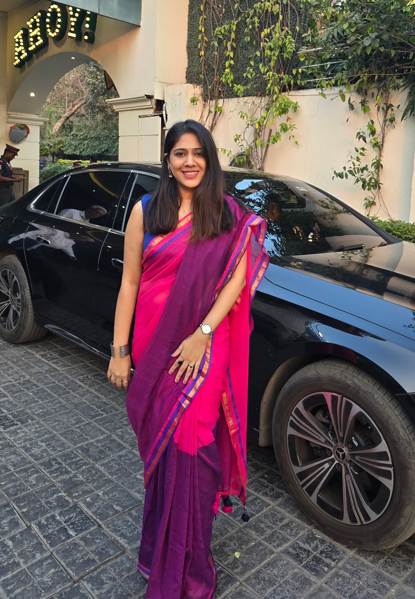 Jamuni Gulab Handloom Mul Cotton Saree with Zari and Tassels
