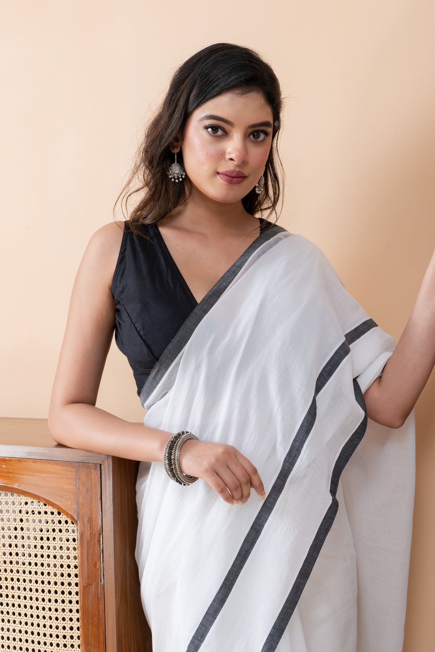 White Solid Mul Cotton Saree with Dual Stripes and Tassels