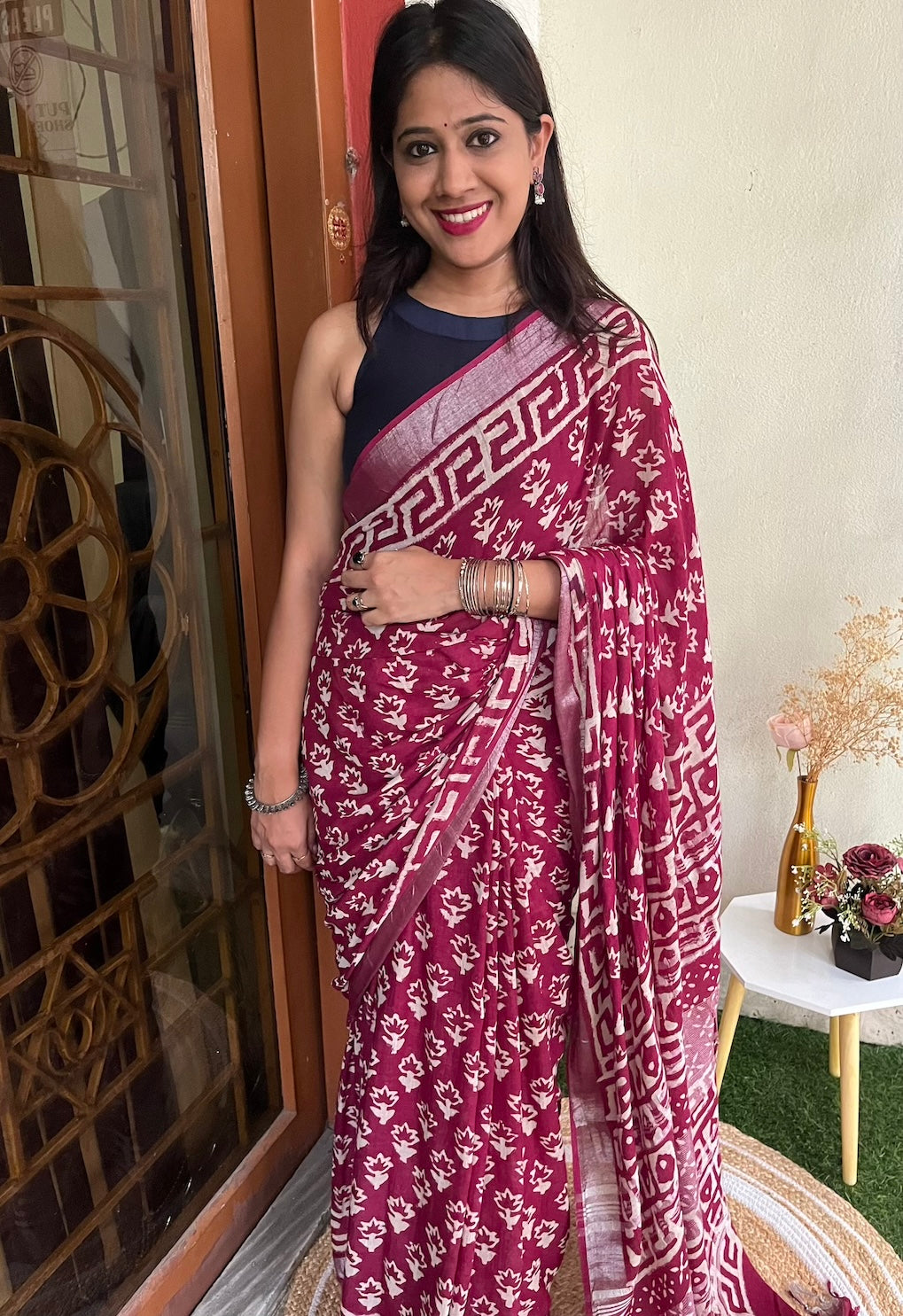 Red Cotton Linen Saree with Bagru Handblock Print Saree Handloom saree, handcrafted saree, daily wear saree, office saree, affordable saree, saree for summers, Suta sarees, Eternity by Sakshi Sarees,
