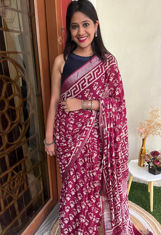 Red Cotton Linen Saree with Bagru Handblock Print Saree Handloom saree, handcrafted saree, daily wear saree, office saree, affordable saree, saree for summers, Suta sarees, Eternity by Sakshi Sarees,