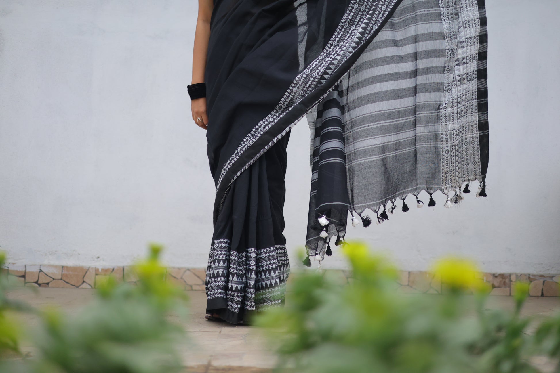 Black Mul Cotton Saree with Heavy Embroidered Border and Tassels Saree Handloom saree, handcrafted saree, daily wear saree, office saree, affordable saree, saree for summers, Suta sarees, Eternity by Sakshi Sarees,