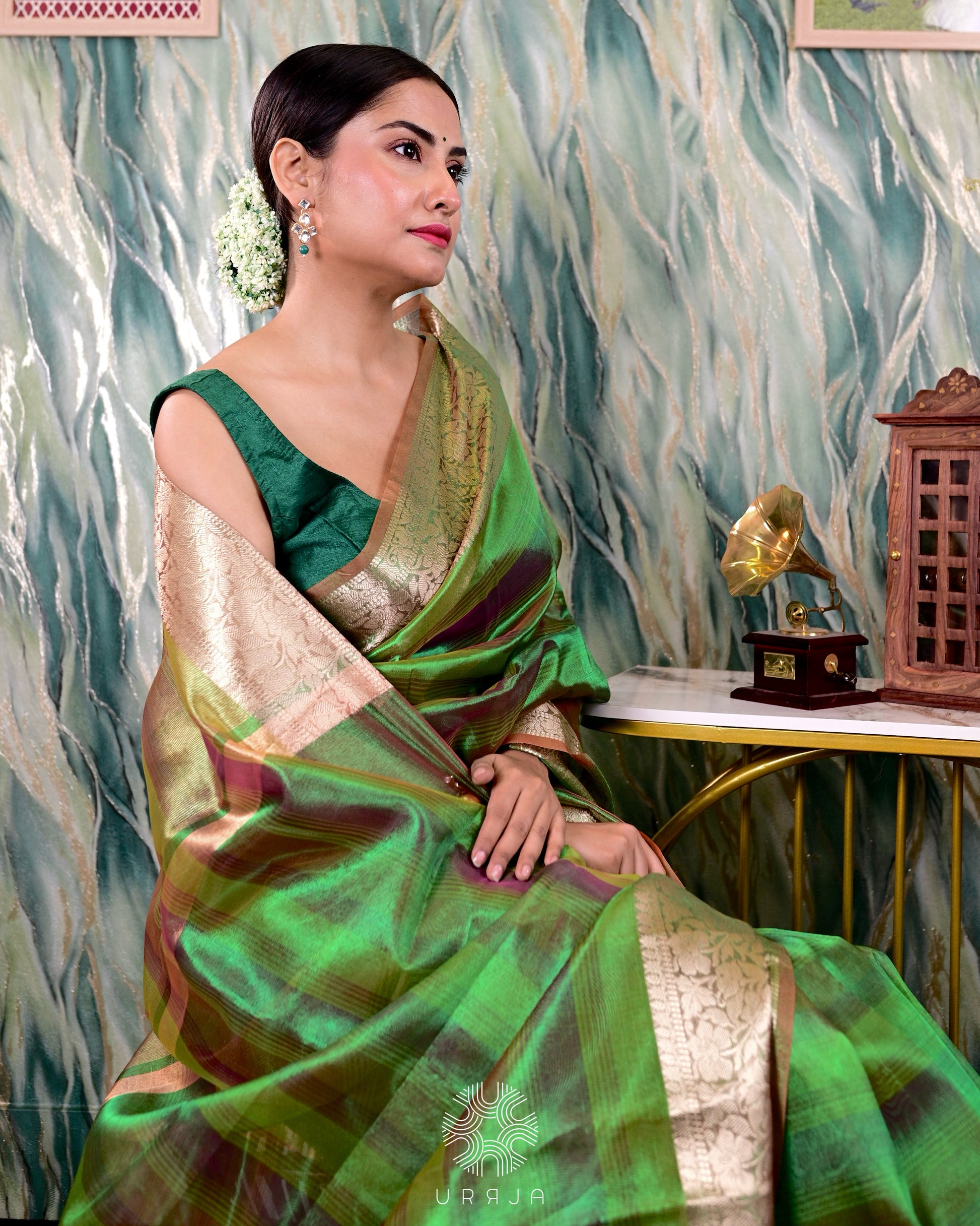 Green Multitoned Semi Silk Banarasi Saree Saree Handloom saree, handcrafted saree, daily wear saree, office saree, affordable saree, saree for summers, Suta sarees, Eternity by Sakshi Sarees,