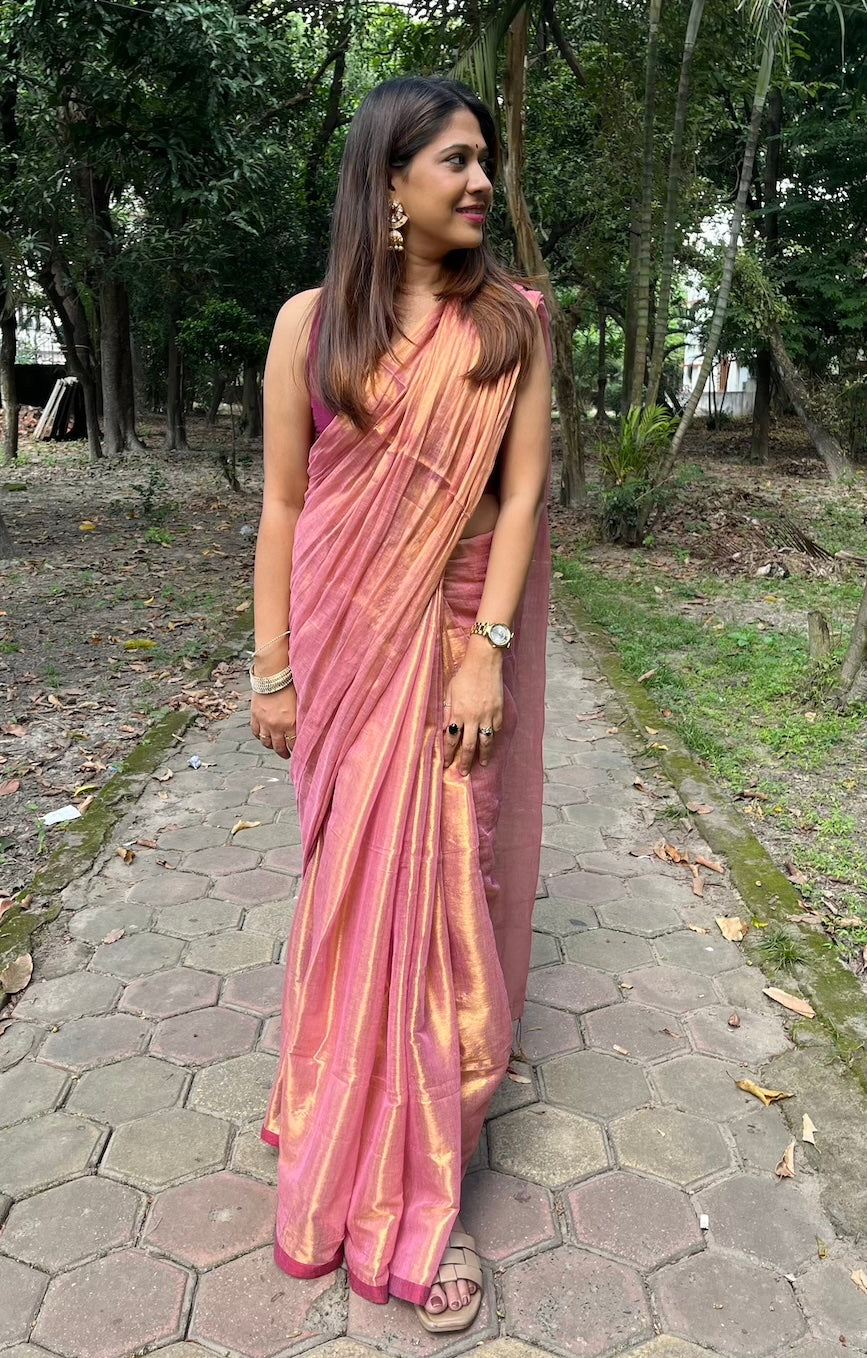 Pink Mul Cotton Dual Tone Tissue Saree Saree Handloom saree, handcrafted saree, daily wear saree, office saree, affordable saree, saree for summers, Suta sarees, Eternity by Sakshi Sarees,