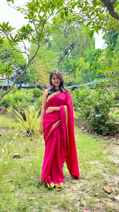 Pink Solid Khadi Cotton Saree with Green Border and Tassels Saree Handloom saree, handcrafted saree, daily wear saree, office saree, affordable saree, saree for summers, Suta sarees, Eternity by Sakshi Sarees,