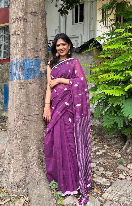 Purple Mul Cotton Saree with Jamdani Weaving Saree Handloom saree, handcrafted saree, daily wear saree, office saree, affordable saree, saree for summers, Suta sarees, Eternity by Sakshi Sarees,
