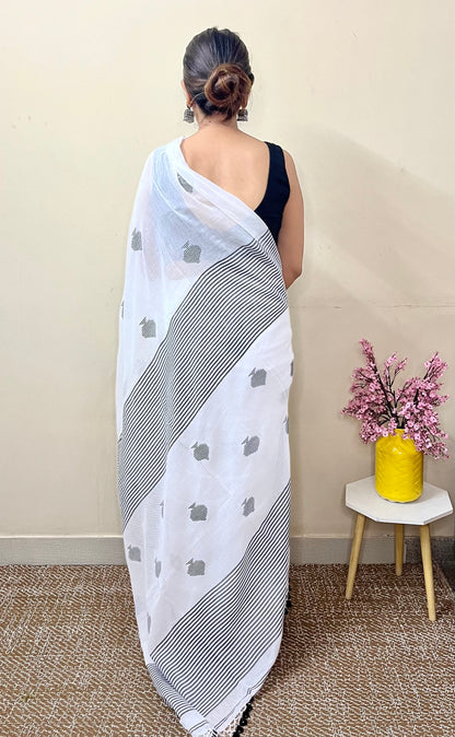 White Handloom Mark Mul Cotton Handloom Saree