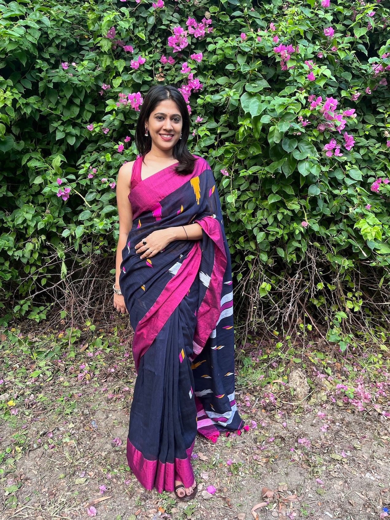 Royal Blue Mul Cotton Saree with Jamdani Weaving and Tassels Saree Handloom saree, handcrafted saree, daily wear saree, office saree, affordable saree, saree for summers, Suta sarees, Eternity by Sakshi Sarees,