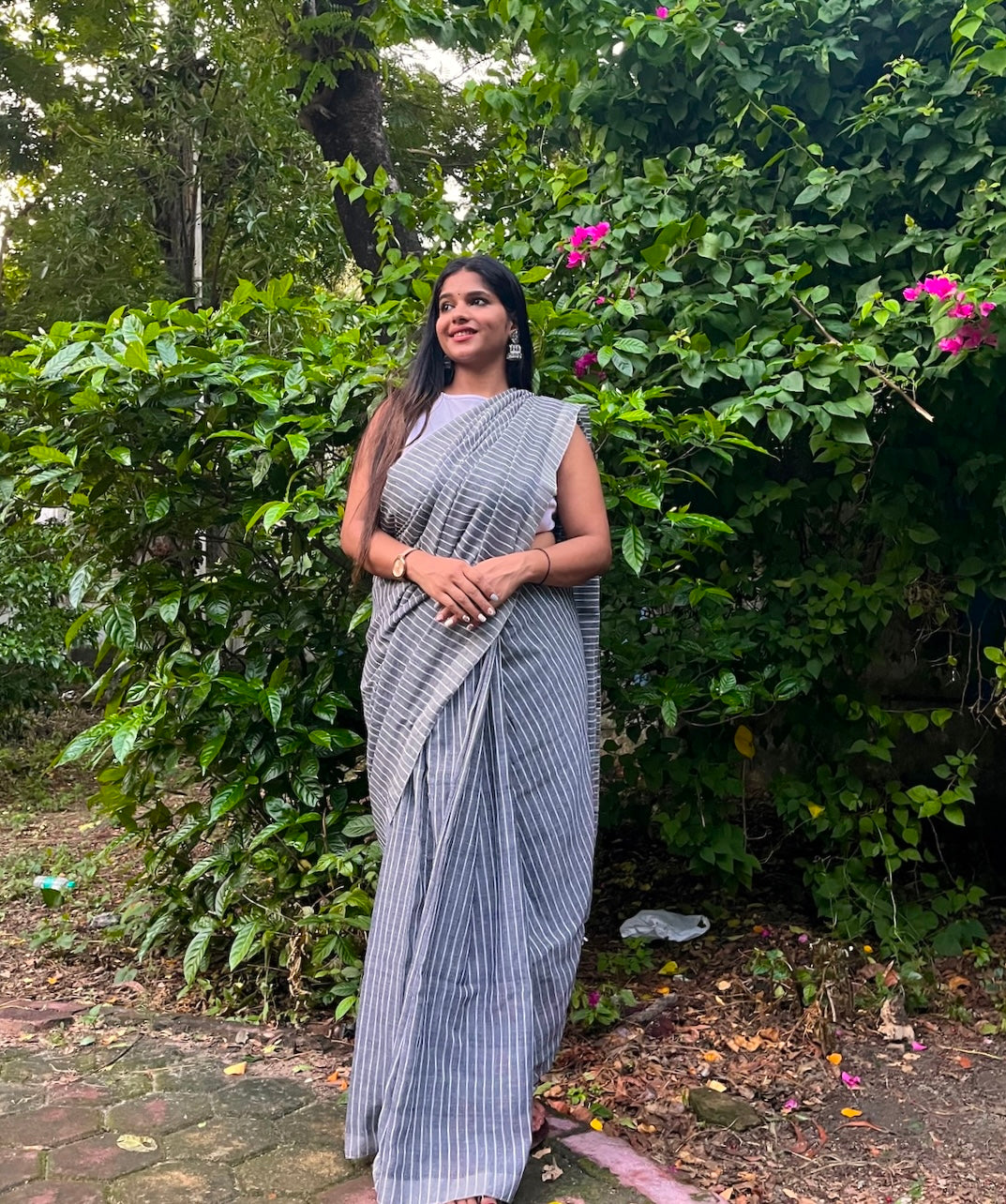 Grey Khadi Cotton All Over Stripes Saree with Tassels Saree Handloom saree, handcrafted saree, daily wear saree, office saree, affordable saree, saree for summers, Suta sarees, Eternity by Sakshi Sarees,