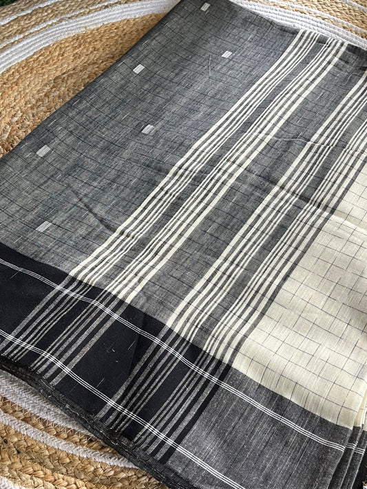 Off White Pure Cotton Saree with Grey Cheques and Small Jamdani Buta Saree Handloom saree, handcrafted saree, daily wear saree, office saree, affordable saree, saree for summers, Suta sarees, Eternity by Sakshi Sarees,