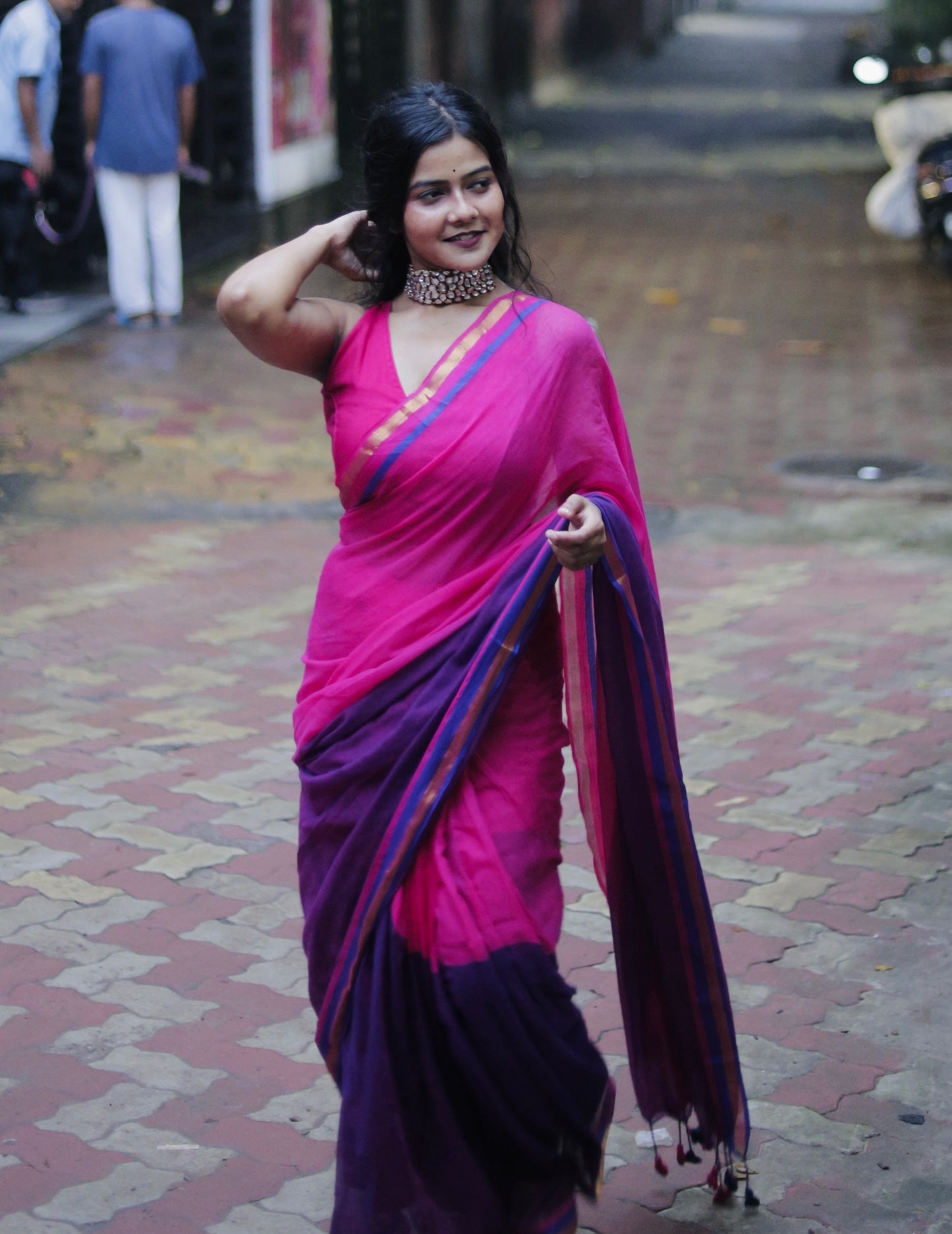 Jamuni Gulab Handloom Mul Cotton Saree with Zari and Tassels