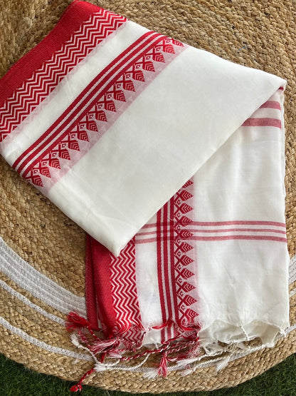 White Mul Cotton Lal Paar Paan Border Saree Saree Handloom saree, handcrafted saree, daily wear saree, office saree, affordable saree, saree for summers, Suta sarees, Eternity by Sakshi Sarees,