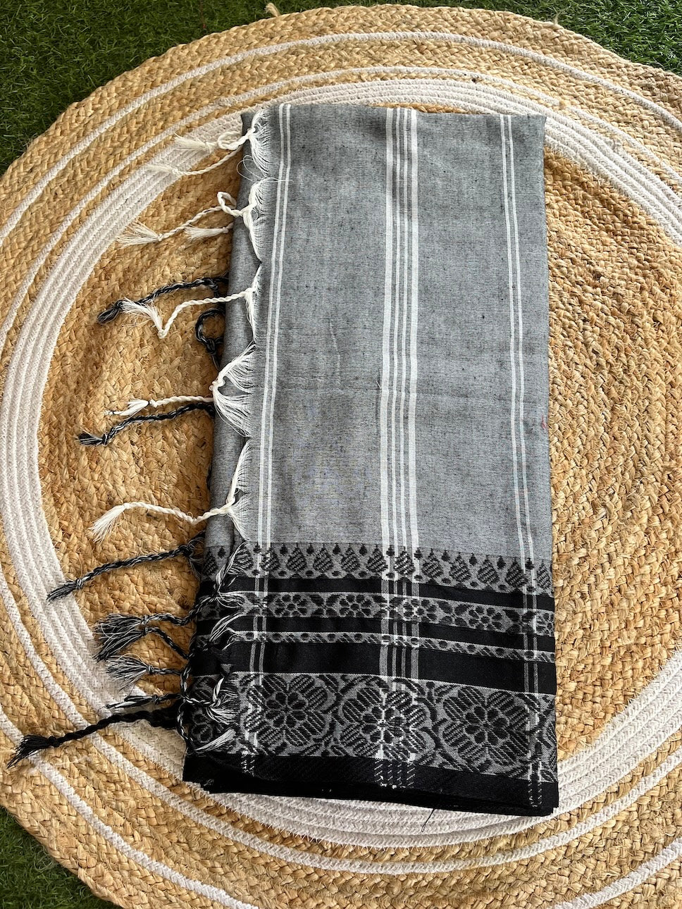 Grey Begumpuri Cotton Saree with Heavy Black Embrodiered Border Saree Handloom saree, handcrafted saree, daily wear saree, office saree, affordable saree, saree for summers, Suta sarees, Eternity by Sakshi Sarees,